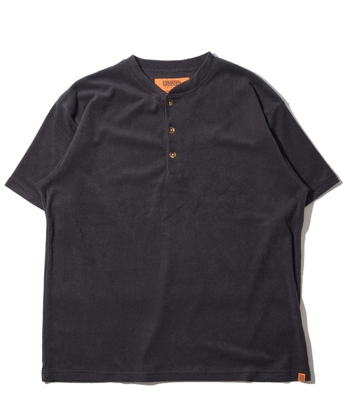 UNIVERSAL OVERALL(ユニバーサルオーバーオール)の「【UNIVERSAL OVERALL / ユニバーサルオーバーオール】パイルヘンリーネックTシャツ(Tシャツ/カットソー・メンズ・ブラック/アイボリー/チャコールグレー/ブラウン・MEDIUM/LARGE/X-LARGE)」の11枚目の写真