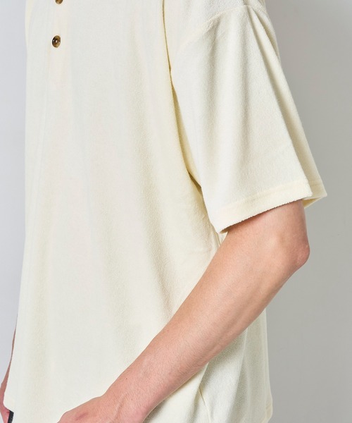 UNIVERSAL OVERALL(ユニバーサルオーバーオール)の「【UNIVERSAL OVERALL / ユニバーサルオーバーオール】パイルヘンリーネックTシャツ(Tシャツ/カットソー・メンズ・ブラック/アイボリー/チャコールグレー/ブラウン・MEDIUM/LARGE/X-LARGE)」の6枚目の写真
