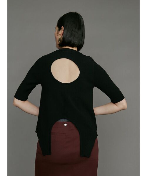 UN3D.（アンスリード）の「HOLE CUTTING KNIT TOP / ホール