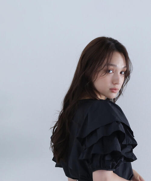 NATURAL BEAUTY BASIC（ナチュラルビューティーベーシック）の「◇ボリュームレイヤースリーブブラウス（シャツ/ブラウス・レディース・ブラック/ホワイト/ダークブラウン・SMALL/MEDIUM）」の12枚目の写真