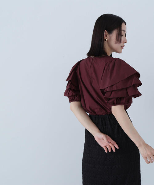 NATURAL BEAUTY BASIC（ナチュラルビューティーベーシック）の「◇ボリュームレイヤースリーブブラウス（シャツ/ブラウス・レディース・ブラック/ホワイト/ダークブラウン・SMALL/MEDIUM）」の20枚目の写真