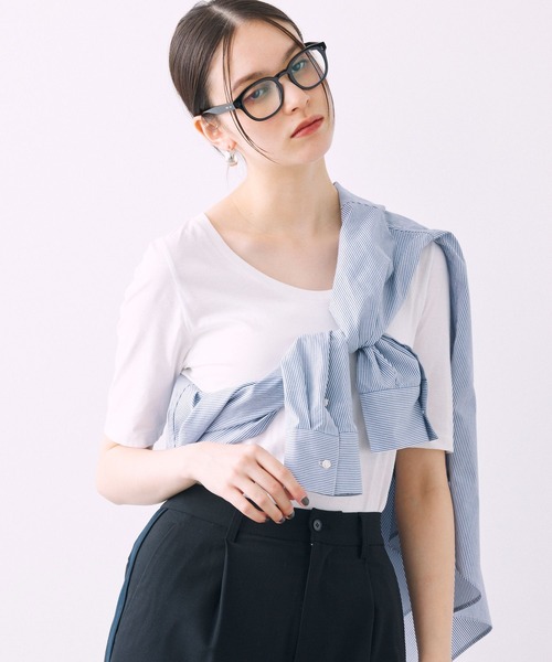 BABYLONE（バビロン）の「UネックTEE（Tシャツ/カットソー・レディース・ブラック/オフホワイト・フリー）」の4枚目の写真