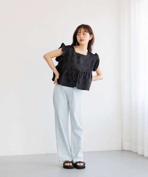 flower（フラワー）の「グロスリボントップ（Tシャツ/カットソー・レディース・アイボリー/ブラック・FREE）」の4枚目の写真