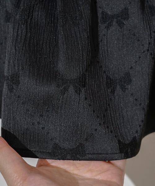 flower（フラワー）の「グロスリボントップ（Tシャツ/カットソー・レディース・アイボリー/ブラック・FREE）」の10枚目の写真