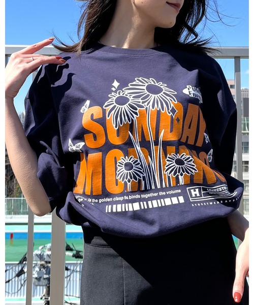 RGY(アールジーワイ)の「【RGY】SUNDAY MORNING ビッグシルエットTシャツ (CP)(Tシャツ/カットソー・レディース・ネイビー/ブラック/ホワイト・M/L)」の3枚目の写真