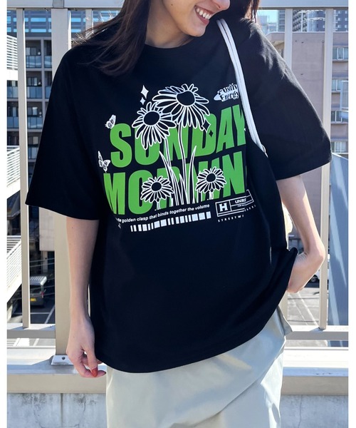 RGY(アールジーワイ)の「【RGY】SUNDAY MORNING ビッグシルエットTシャツ (CP)(Tシャツ/カットソー・レディース・ネイビー/ブラック/ホワイト・M/L)」の4枚目の写真