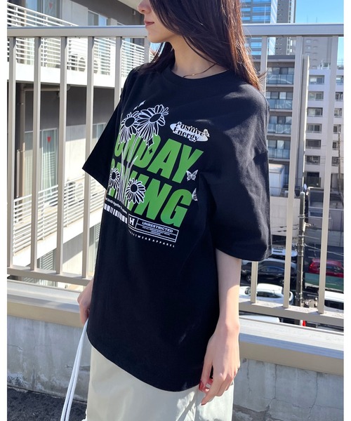 RGY(アールジーワイ)の「【RGY】SUNDAY MORNING ビッグシルエットTシャツ (CP)(Tシャツ/カットソー・レディース・ネイビー/ブラック/ホワイト・M/L)」の6枚目の写真