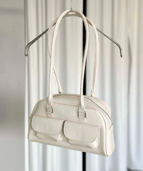 apres jour clair（アプレジュールクレア）の「【apres jour clair×ARIAZ】ポケット付きアンダーアームバッグ（ハンドバッグ・レディース・ブラック/ダークブラウン/ホワイト・FREE）」の4枚目の写真