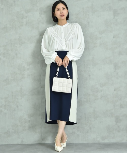 INTERPLANET（インタープラネット）の「デシンＶ切替タック長袖ブラウス（シャツ/ブラウス・レディース・オフホワイト/ブラック・FREE）」の8枚目の写真