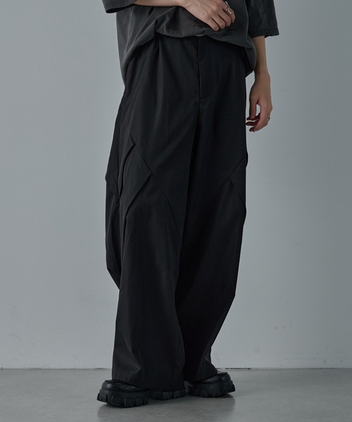 COLONY 2139（コロニートゥーワンスリーナイン）の「変形ワイドパンツ（その他パンツ・メンズ・ブラック・MEDIUM/LARGE）」の6枚目の写真