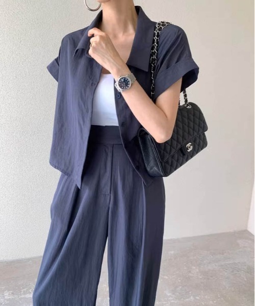AMELY(エミリー)の「【セットアップ】シャツ&タックパンツのセットアップ/着回し自在/ストレスフリー(セットアップ・レディース・ブラック/ネイビー/ベージュ・L/M)」の10枚目の写真