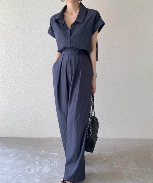 AMELY(エミリー)の「【セットアップ】シャツ&タックパンツのセットアップ/着回し自在/ストレスフリー(セットアップ・レディース・ブラック/ネイビー/ベージュ・L/M)」の11枚目の写真