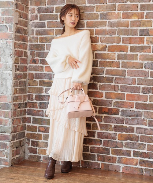 mysty woman（ミスティウーマン）の「ソフトフェザーボートネックプルオーバー　200953（ニット/セーター・レディース・オフホワイト/ブルー/ブラック・FREE）」の21枚目の写真