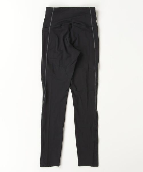 Reebok(リーボック)の「OV ラックス-ファイア+ タイツ / OV LUX HR RBK-FIRE+ TIGHT(レギンス/スパッツ・レディース・ブラック・LARGE/MEDIUM/SMALL/X-LARGE/X-SMALL)」の8枚目の写真