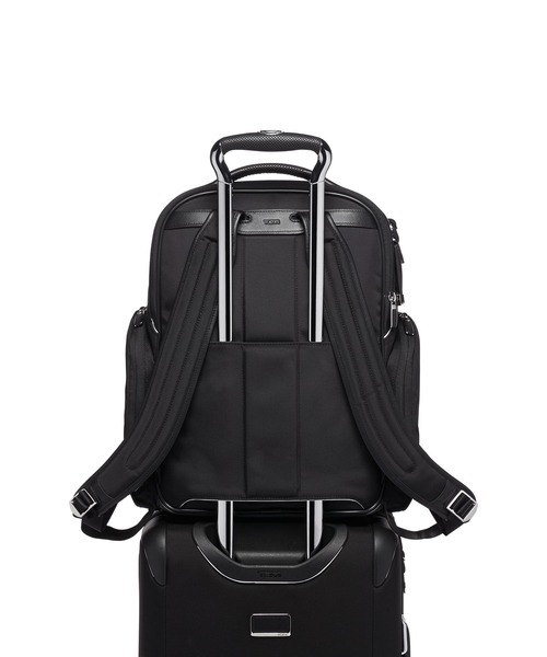 TUMI(トゥミ)の「ARRIVE' 「バーカー」バックパック(A4/PC15インチまで対応)(バックパック/リュック・メンズ・ブラック・FREE)」の6枚目の写真