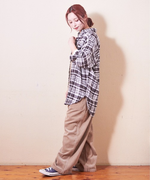 CUBE SUGAR（キューブシュガー）の「度甘ネルチェックビッグシャツ（シャツ/ブラウス・レディース・ナチュラル/チャコールグレー/マルチ/オレンジ/パープル・M）」の10枚目の写真