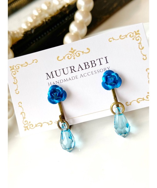 tone(トーン)の「【MUURABBTI】薔薇とスワロフスキーのイヤリング(MA)(イヤリング・レディース・ブラック/ブルー/グリーン/ピンク/レッド・FREE)」の4枚目の写真