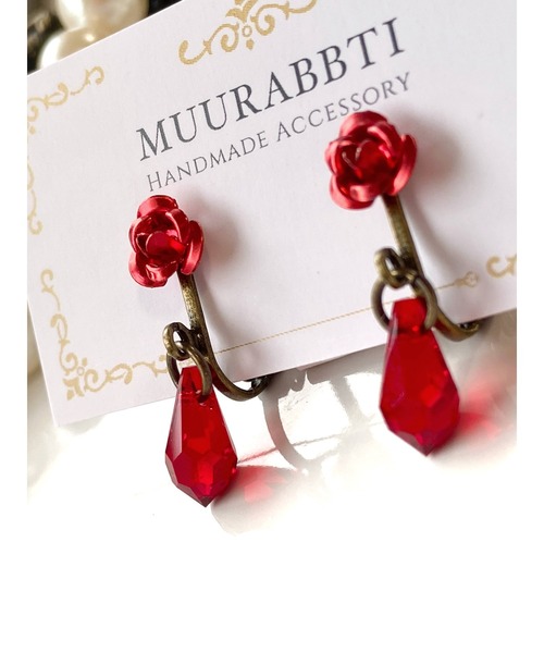 tone(トーン)の「【MUURABBTI】薔薇とスワロフスキーのイヤリング(MA)(イヤリング・レディース・ブラック/ブルー/グリーン/ピンク/レッド・FREE)」の7枚目の写真