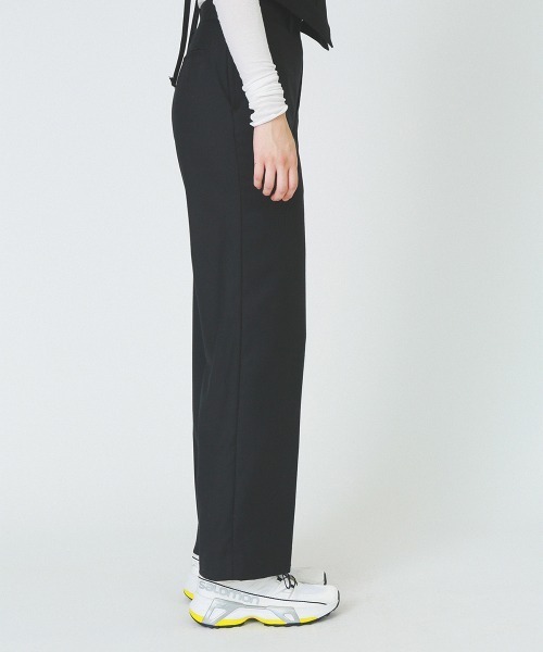 soduk（スドーク）の「big tack trousers（その他パンツ・レディース・ブラック/ベージュ・SMALL/MEDIUM）」の3枚目の写真