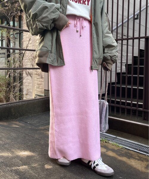 CIAOPANIC TYPY（チャオパニックティピー）の「【-3キロ見え/WEB限定】リブニットスカート（スカート・レディース・ブラック/カーキ/サックスブルー/オフホワイト/グレー/マスタード/レッド/ピンク/レッド系その他/ネイビー・SMALL/MEDIUM）」の9枚目の写真