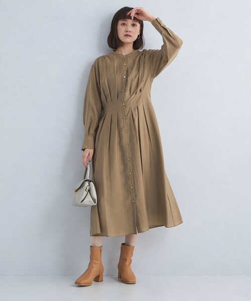 green label relaxing(グリーンレーベルリラクシング)の「カッセン ウエスト タック ロングスリーブ ワンピース(ワンピース・レディース・その他1/ネイビー/ベージュ・FREE)」の4枚目の写真