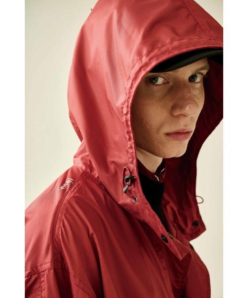 Kelen(ケレン)の「「KELEN MENS / ケレン メンズ」 M40 SNOWPARKER JK by NANGA GASTON(マウンテンパーカー・メンズ・パープル/ブラック/レッド・38/40/42)」の4枚目の写真