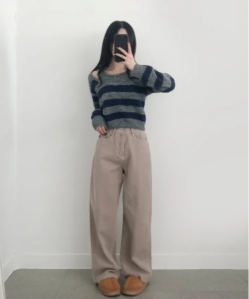 gossip!ロサンゼルス(ゴシップロサンゼルス)の「Y2K タンクトップレイヤード風ボーダーシャギーニット(ニット/セーター・レディース・ブラック/ワイン/グレー・FREE)」の17枚目の写真