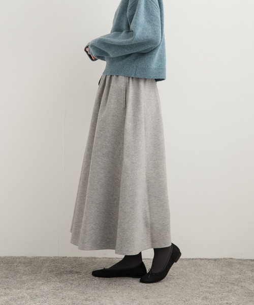 URBAN RESEARCH DOORS（アーバンリサーチドアーズ）の「カットギャザースカート（スカート・レディース・ライトグレー/チャコールグレー/ライトベージュ・MEDIUM）」の21枚目の写真