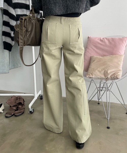 SHAGGIE（シャギー）の「ワンウォッシュルーズバギーカーゴパンツ（カーゴパンツ・レディース・カーキ/ベージュ/チャコールグレー・MEDIUM/SMALL）」の8枚目の写真