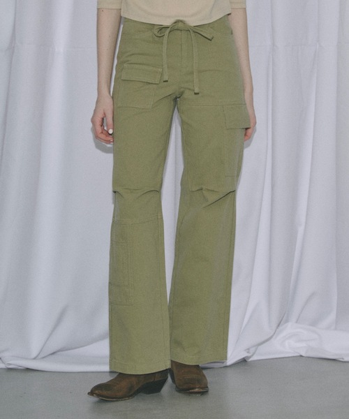 SHAGGIE（シャギー）の「ワンウォッシュルーズバギーカーゴパンツ（カーゴパンツ・レディース・カーキ/ベージュ/チャコールグレー・MEDIUM/SMALL）」の16枚目の写真