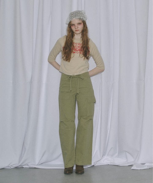 SHAGGIE（シャギー）の「ワンウォッシュルーズバギーカーゴパンツ（カーゴパンツ・レディース・カーキ/ベージュ/チャコールグレー・MEDIUM/SMALL）」の18枚目の写真