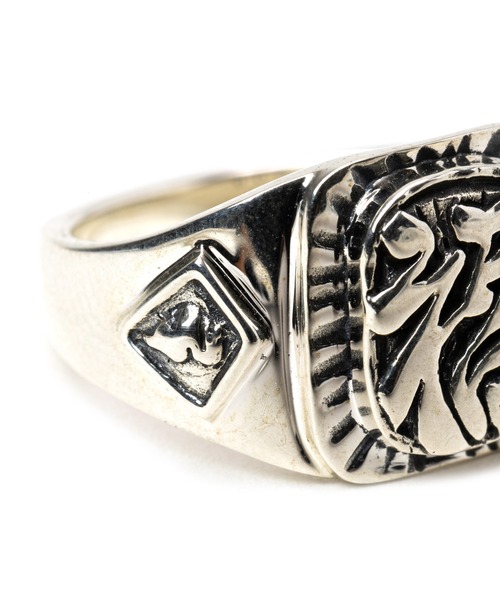 CALEE(キャリー)の「MEXICAN TASTE JAPANESE FUKU PINKY RING(リング・メンズ・シルバー・#11/#9/#13)」の5枚目の写真