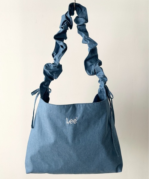 Lee(リー)の「Lee/リー ロゴ刺繍 シャーリングショルダーバッグ/ニュースペーパーバッグ/ビッグショルダー バレエコア ギャザーハンドル リボン(ショルダーバッグ・レディース・ブラック/シルバー/ベージュ/ブルー・FREE)」の17枚目の写真
