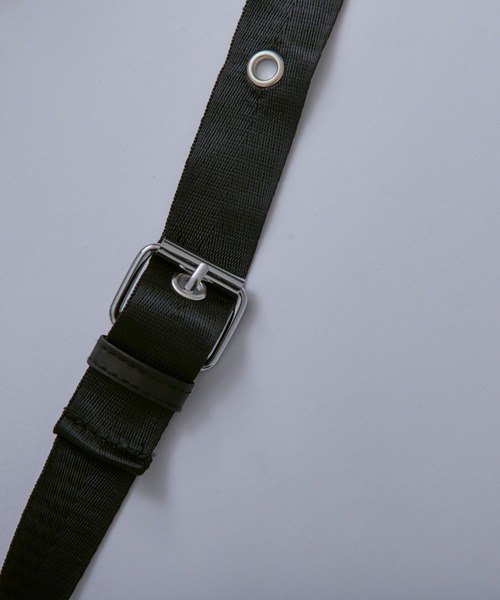 Ellno Loset（エルノロゼット）の「チェーンデザインショルダーバッグ（ショルダーバッグ・メンズ・ブラック・FREE）」の9枚目の写真