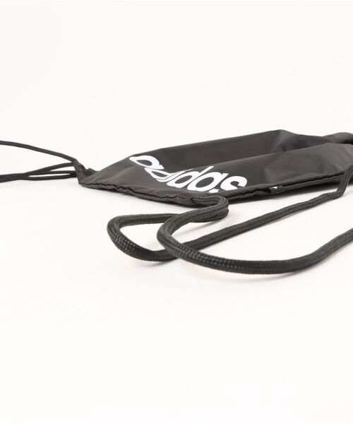 adidas（アディダス）の「《adidas》リニアジムサック（バックパック/リュック・メンズ・ブラック×ホワイト/ダークブルー/グリーン・フリー）」の7枚目の写真