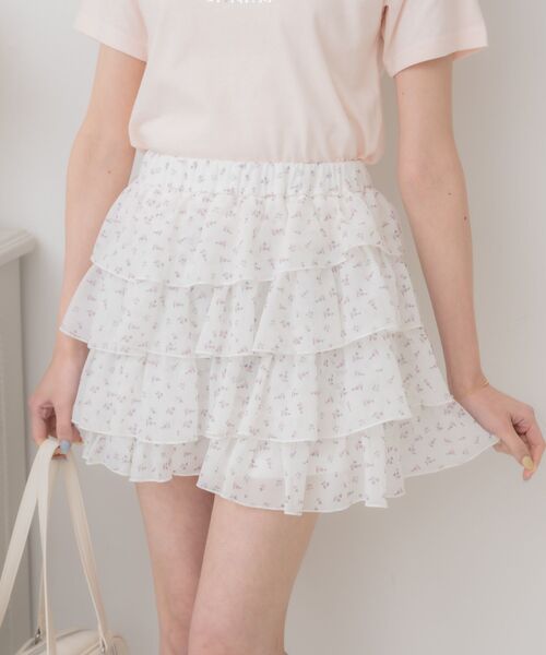 ems excite(エムズエキサイト)の「【新色追加】シフォンティアードミニSK(スカート・レディース・ブラック/ナチュラル/オフホワイト/ホワイト系その他・FREE)」の5枚目の写真