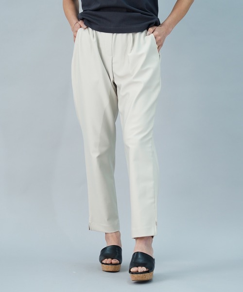 UNDICI・NOVE】ウンディッチ・ノーベ/裾スリットクロップドパンツ