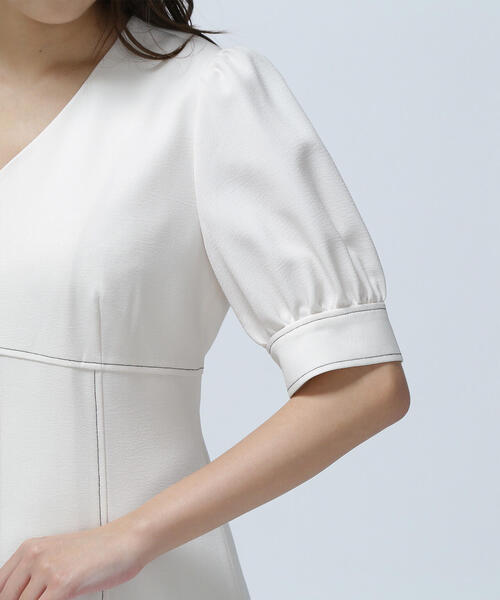 NATURAL BEAUTY BASIC（ナチュラルビューティーベーシック）の「◇バイカラーステッチワンピース（ワンピース・レディース・ホワイト系その他/グリーン系その他3/ブルー系その他6・MEDIUM/SMALL/P/S）」の18枚目の写真