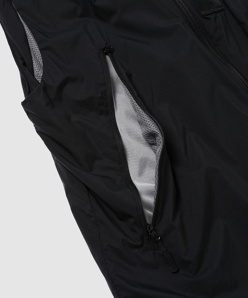 MOUNTAIN RESEARCH(マウンテンリサーチ)の「ID Vest(ベスト・メンズ・イエロー/グリーン/ブラック・M/L)」の8枚目の写真