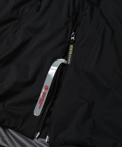 MOUNTAIN RESEARCH(マウンテンリサーチ)の「ID Vest(ベスト・メンズ・イエロー/グリーン/ブラック・M/L)」の9枚目の写真