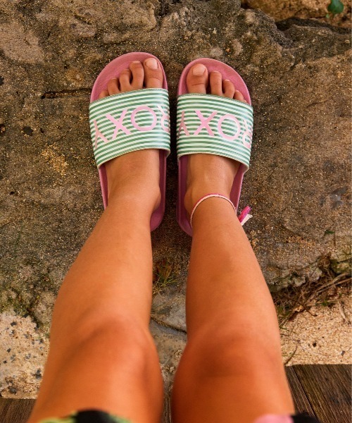 ROXY(ロキシー)の「RG SLIPPY II /ロキシーキッズスポーツサンダル(サンダル・キッズ・ブルー/ブラック/ピンク・18cm/20cm/22cm)」の3枚目の写真