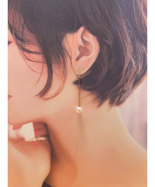 tone(トーン)の「【Ann】A074 パールカラーピアス ロング(MA)(ピアス(両耳用)・レディース・ホワイト/ブラック・FREE)」の7枚目の写真
