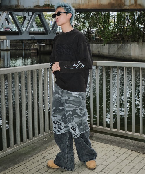 SHORT ROUND（ショートラウンド）の「SHORT ROUND/ダメージアップリケレイヤードロンT（Tシャツ/カットソー・メンズ・ブラック・MEDIUM/LARGE）」の17枚目の写真