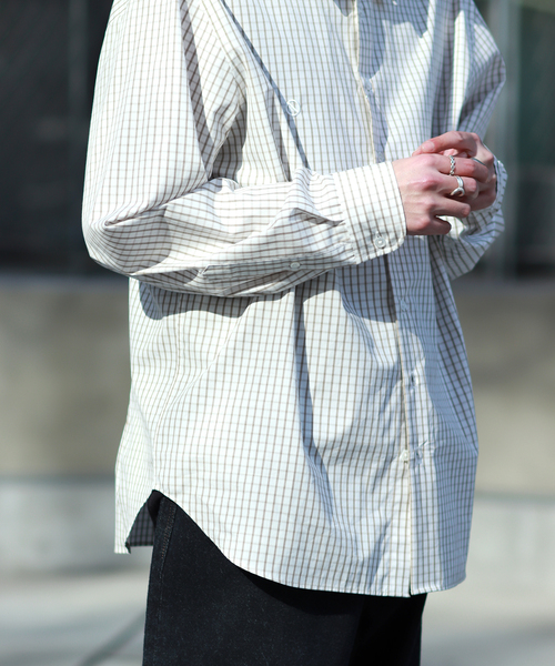 WISM(ウィズム)の「NAMELESSNESS / ネームレスネス Classic Shirt(シャツ/ブラウス・メンズ・ホワイト/ブルー系その他・2/3)」の5枚目の写真