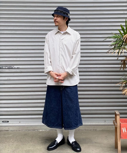 WISM(ウィズム)の「NAMELESSNESS / ネームレスネス Classic Shirt(シャツ/ブラウス・メンズ・ホワイト/ブルー系その他・2/3)」の12枚目の写真