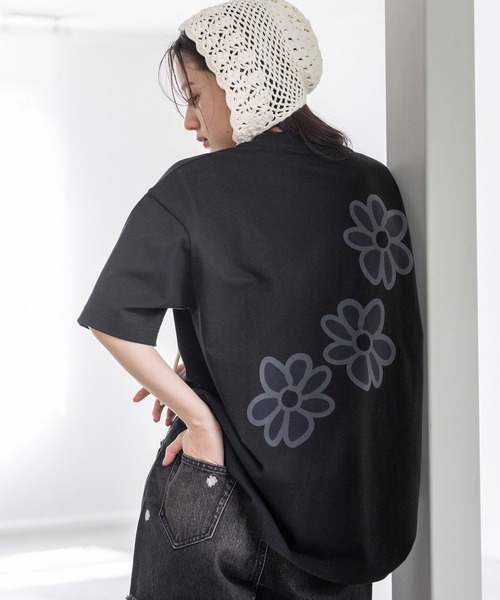 RAGEBLUE（レイジブルー）の「フラワーモチーフ/コード刺繍Tシャツ（Tシャツ/カットソー・レディース・ブラック系2/ブルー系2/ホワイト系1/ホワイト系2/ブルー系1/ブラック系1/ホワイト系3/ブラック系3/ベージュ系3・FREE）」の8枚目の写真