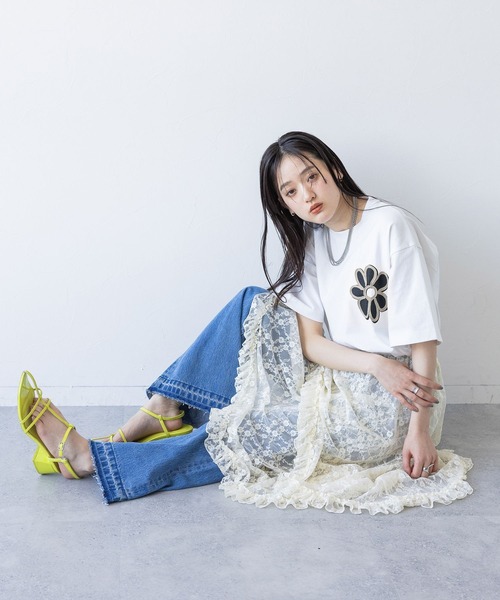 RAGEBLUE（レイジブルー）の「フラワーモチーフ/コード刺繍Tシャツ（Tシャツ/カットソー・レディース・ブラック系2/ブルー系2/ホワイト系1/ホワイト系2/ブルー系1/ブラック系1/ホワイト系3/ブラック系3/ベージュ系3・FREE）」の13枚目の写真