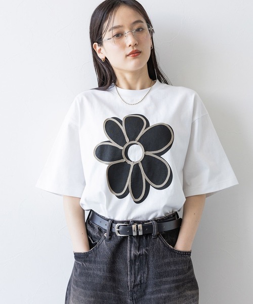 RAGEBLUE（レイジブルー）の「フラワーモチーフ/コード刺繍Tシャツ（Tシャツ/カットソー・レディース・ブラック系2/ブルー系2/ホワイト系1/ホワイト系2/ブルー系1/ブラック系1/ホワイト系3/ブラック系3/ベージュ系3・FREE）」の17枚目の写真