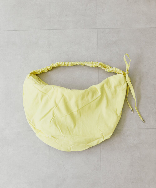 w closet（ダブルクローゼット）の「ショルダーギャザーバッグ（ショルダーバッグ・レディース・ブラック/イエロー・FREE）」の15枚目の写真