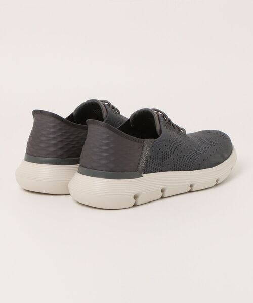 SKECHERS(スケッチャーズ)の「SKECHERS スケッチャーズ SLIP-INS スリップインズ GARZA-PALMA【軽量】メンズスニーカー(ガルザパルマ) 205303(スニーカー・メンズ・チャコールグレー・26.0cm/26.5cm/27.0cm/27.5cm/28.0cm/28.5cm/29.0cm/30.0cm/25.0cm/25.5cm)」の2枚目の写真